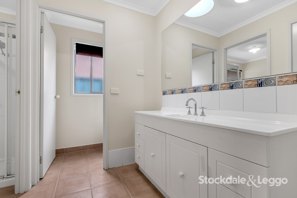 24 Kooyong Way, Craigieburn VIC, Craigieburn - Thumbnail 8