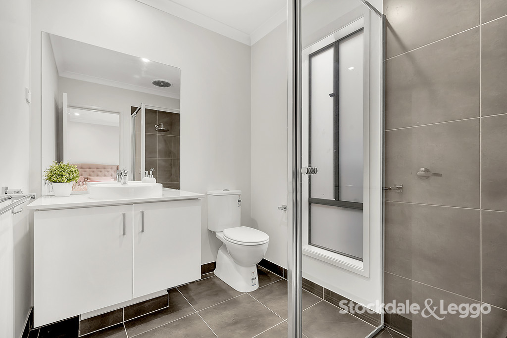 8 Lusco Street, Kalkallo VIC, Kalkallo - Thumbnail 7