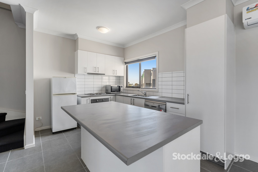 104/1-15 Beddison Road, Craigieburn VIC, Craigieburn - Thumbnail 3