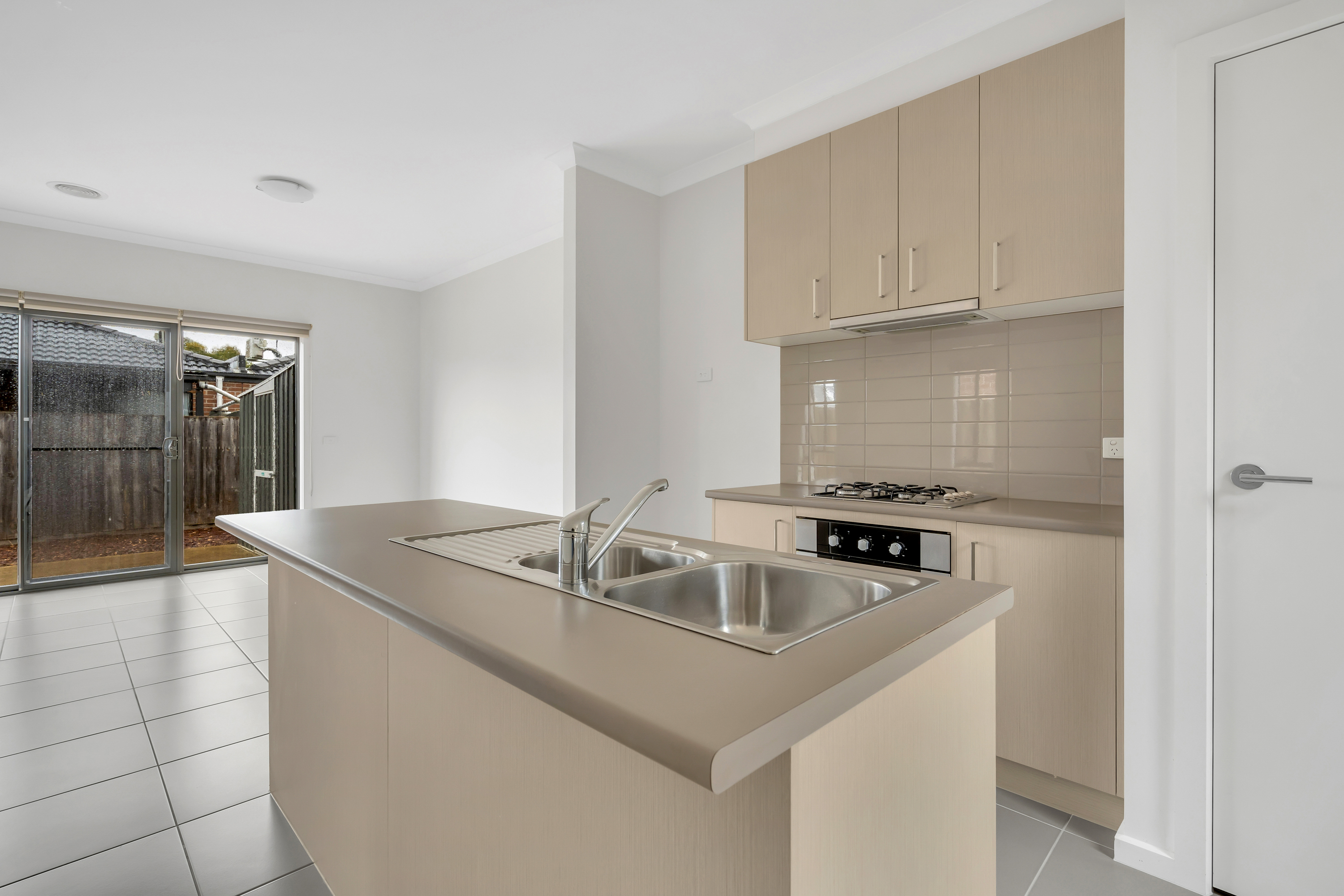 29 Healesville Loop, Craigieburn VIC, Craigieburn - Thumbnail 3
