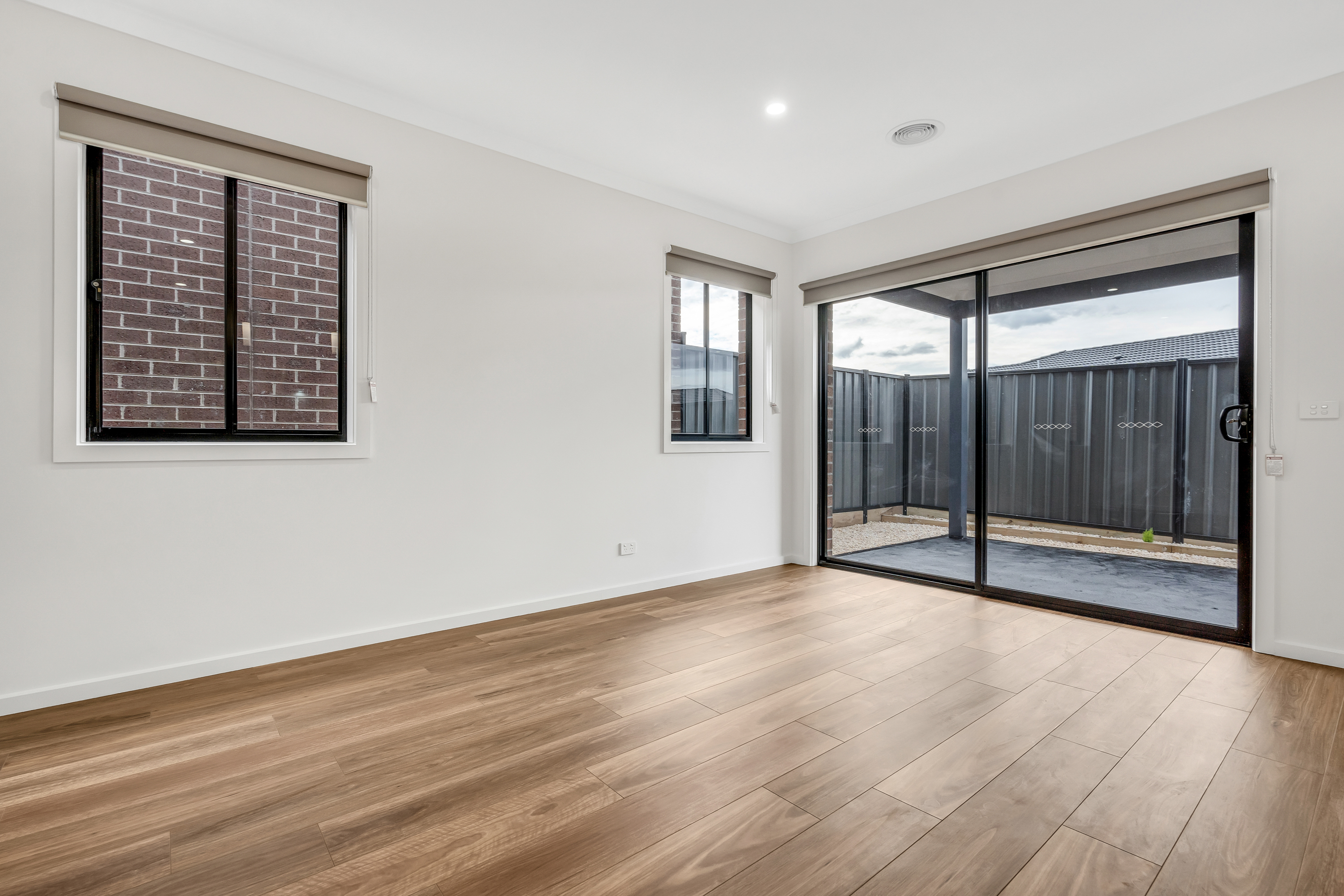 6 Erasmus Avenue, Craigieburn VIC, Craigieburn - Thumbnail 7