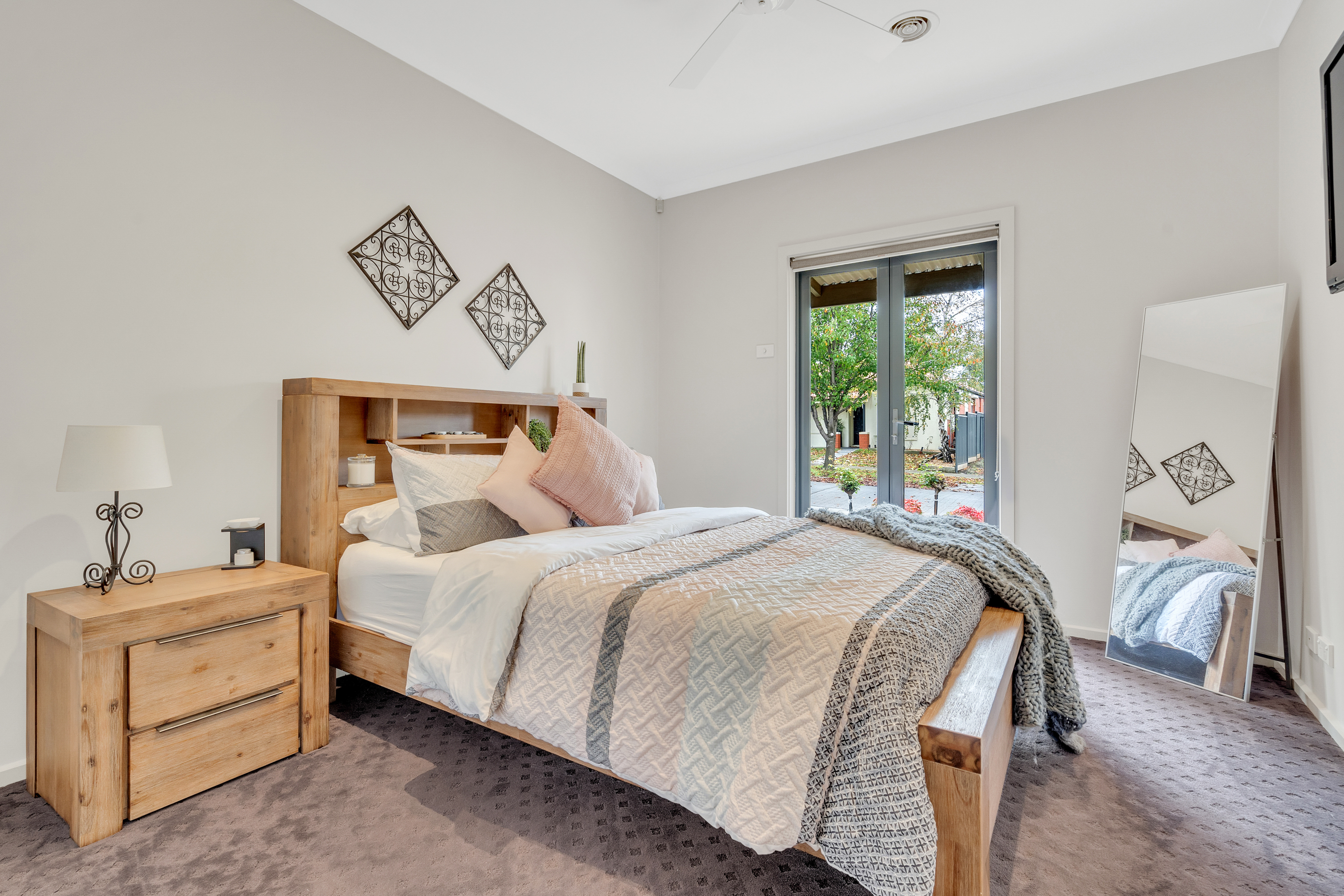 18 Earlston Place, Craigieburn VIC, Craigieburn - Thumbnail 3