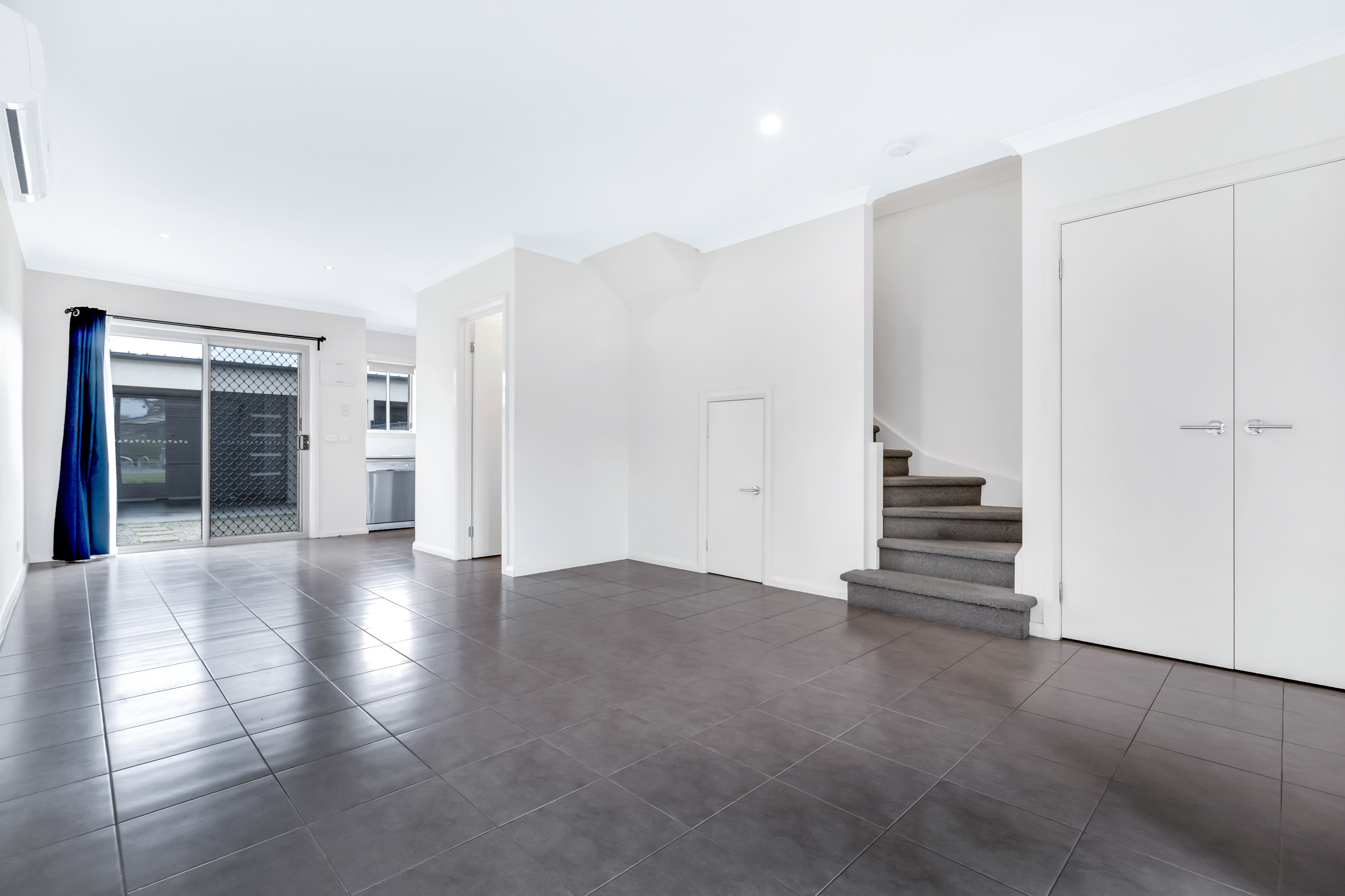 18/335 Grand Boulevard, Craigieburn VIC, Craigieburn - Thumbnail 4