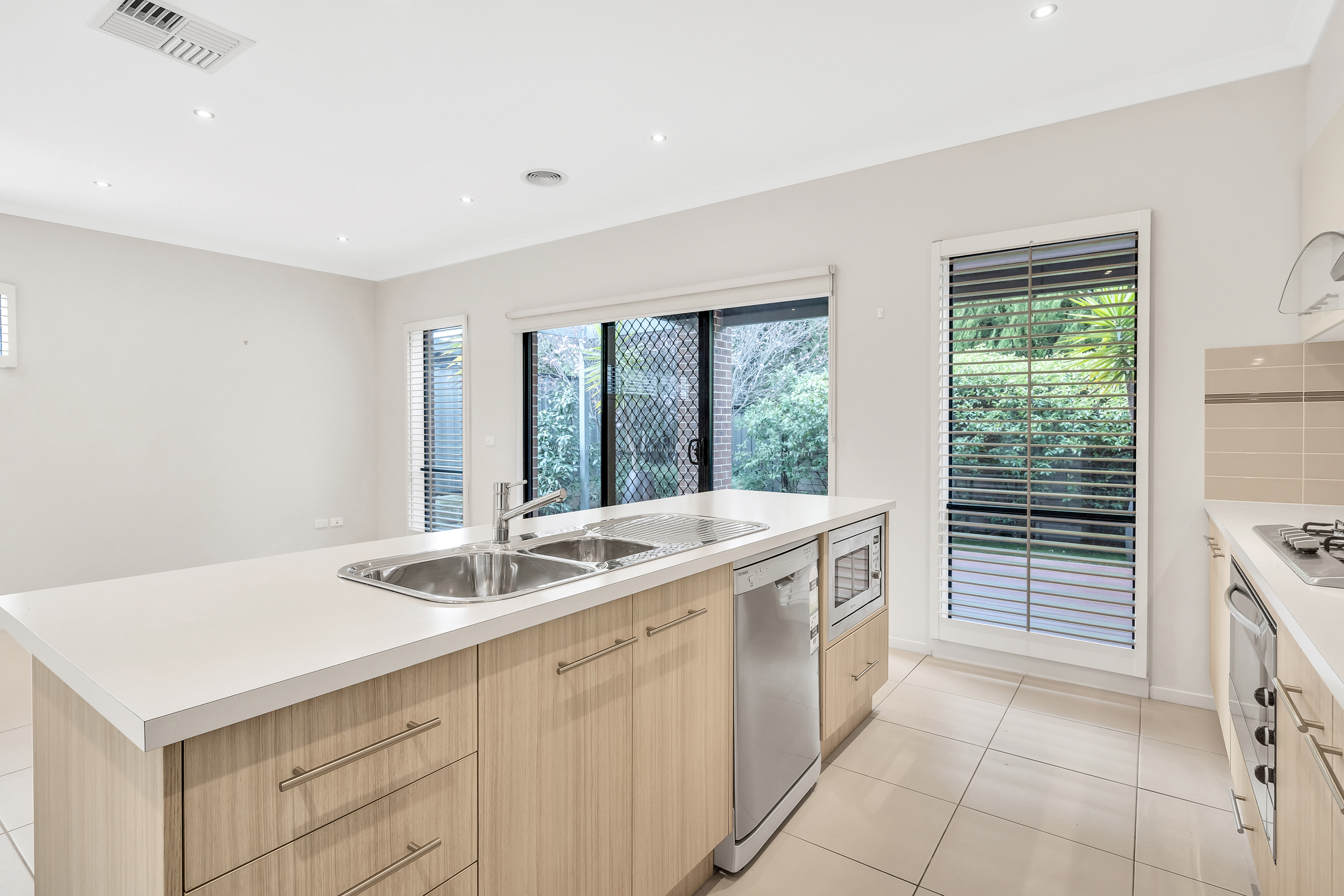 3 Burrows Place, Craigieburn VIC, Craigieburn - Thumbnail 8
