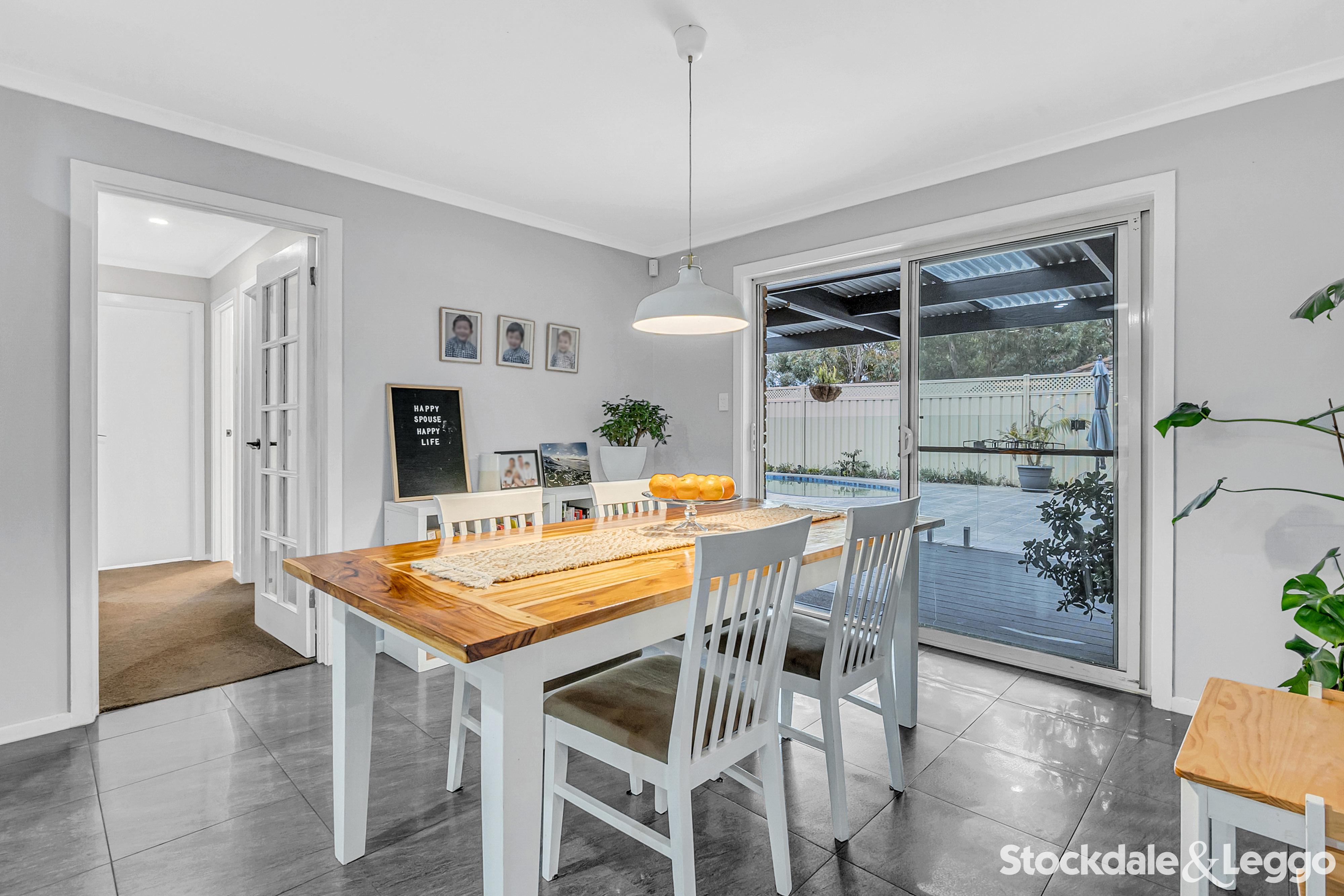 50 Carnoustie Drive, Sunbury VIC, Sunbury - Thumbnail 8