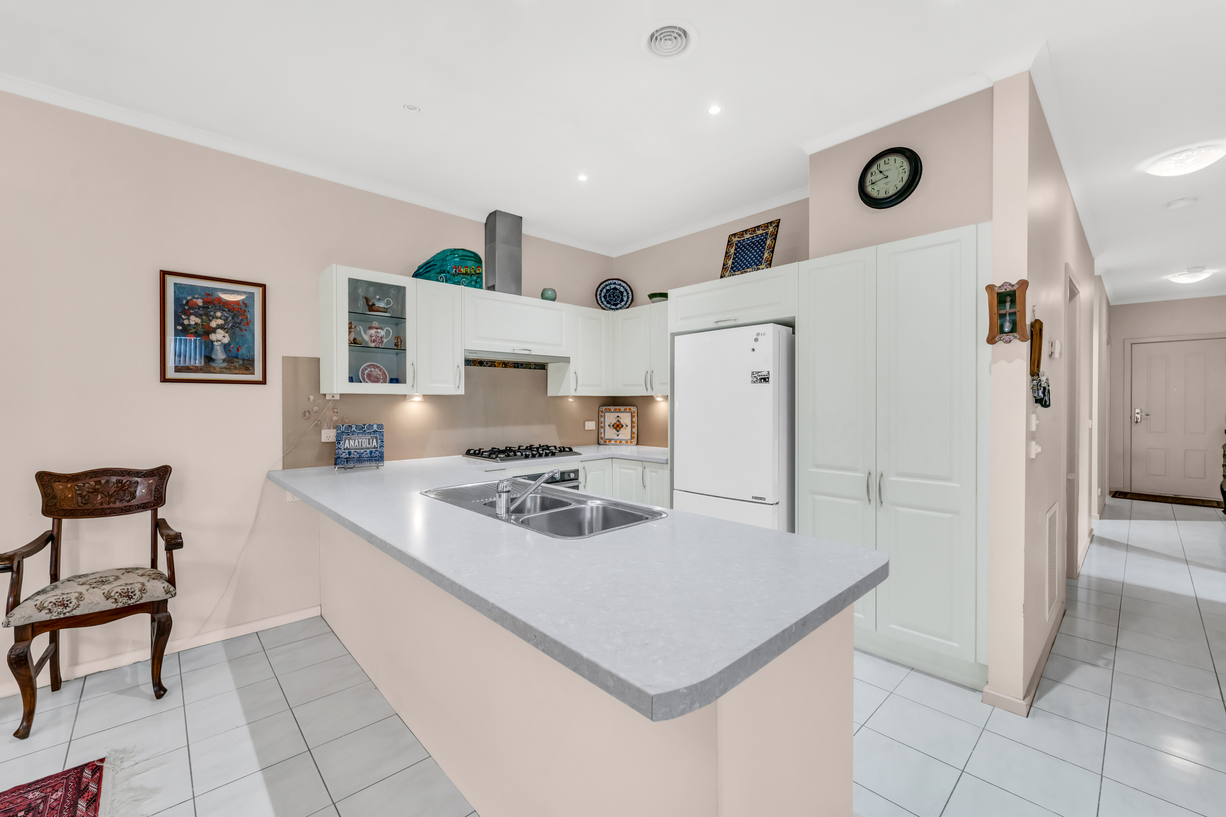 30 Hoxton Crescent, Craigieburn VIC, Craigieburn - Thumbnail 3