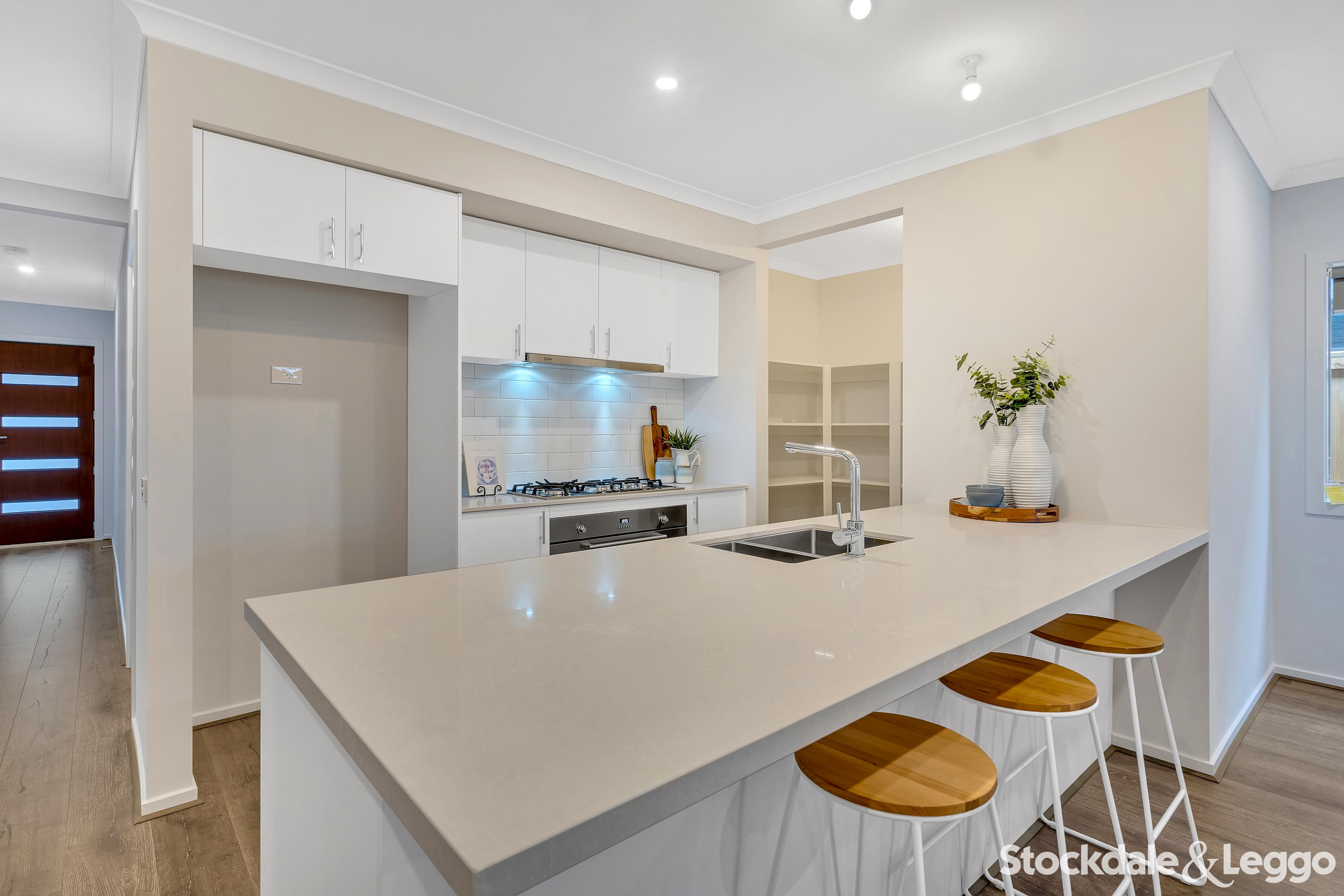 19 Separation Street, Mickleham VIC, Mickleham - Thumbnail 2