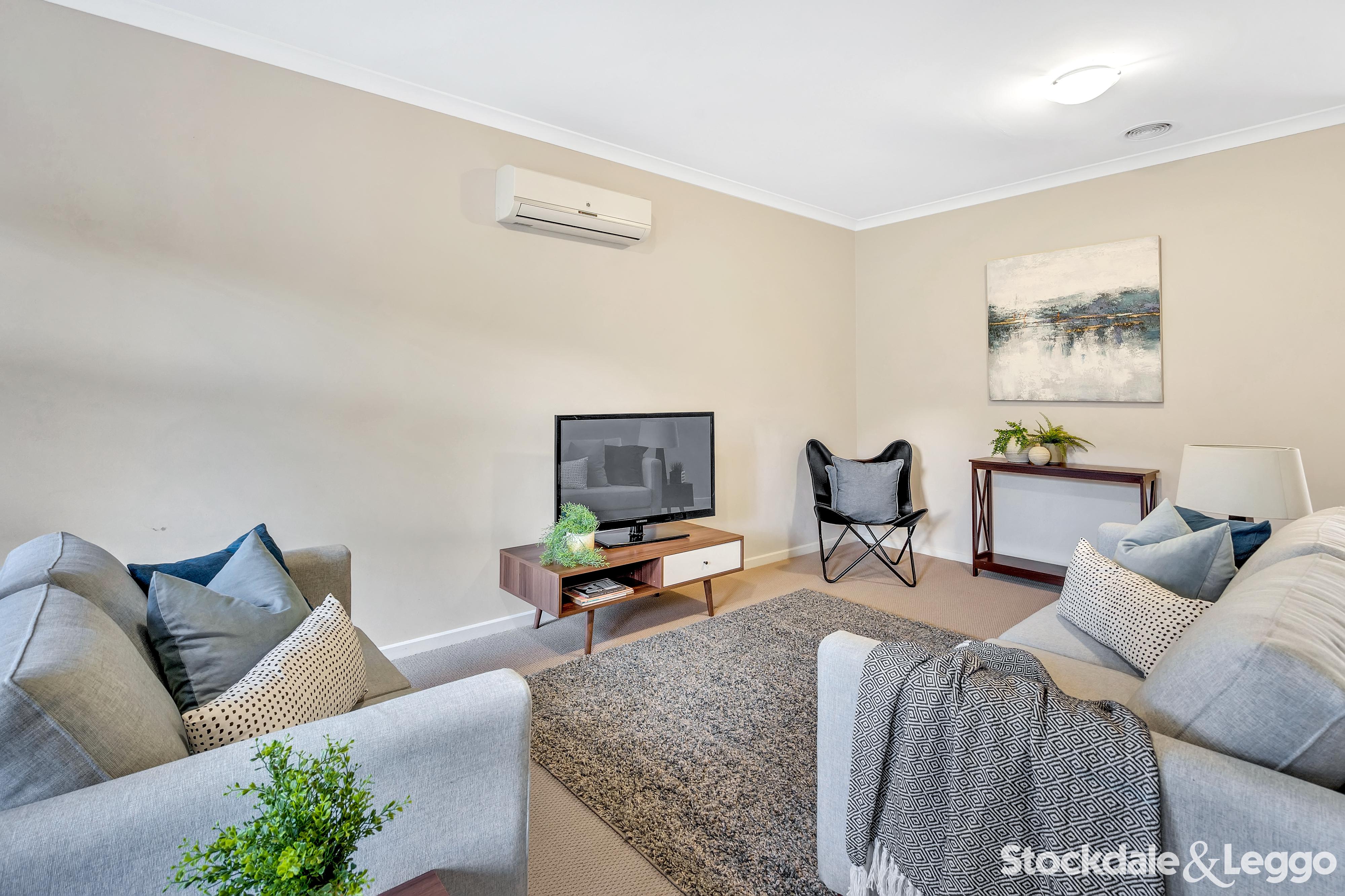 17 Ravenwoods Way, Craigieburn VIC, Craigieburn - Thumbnail 3