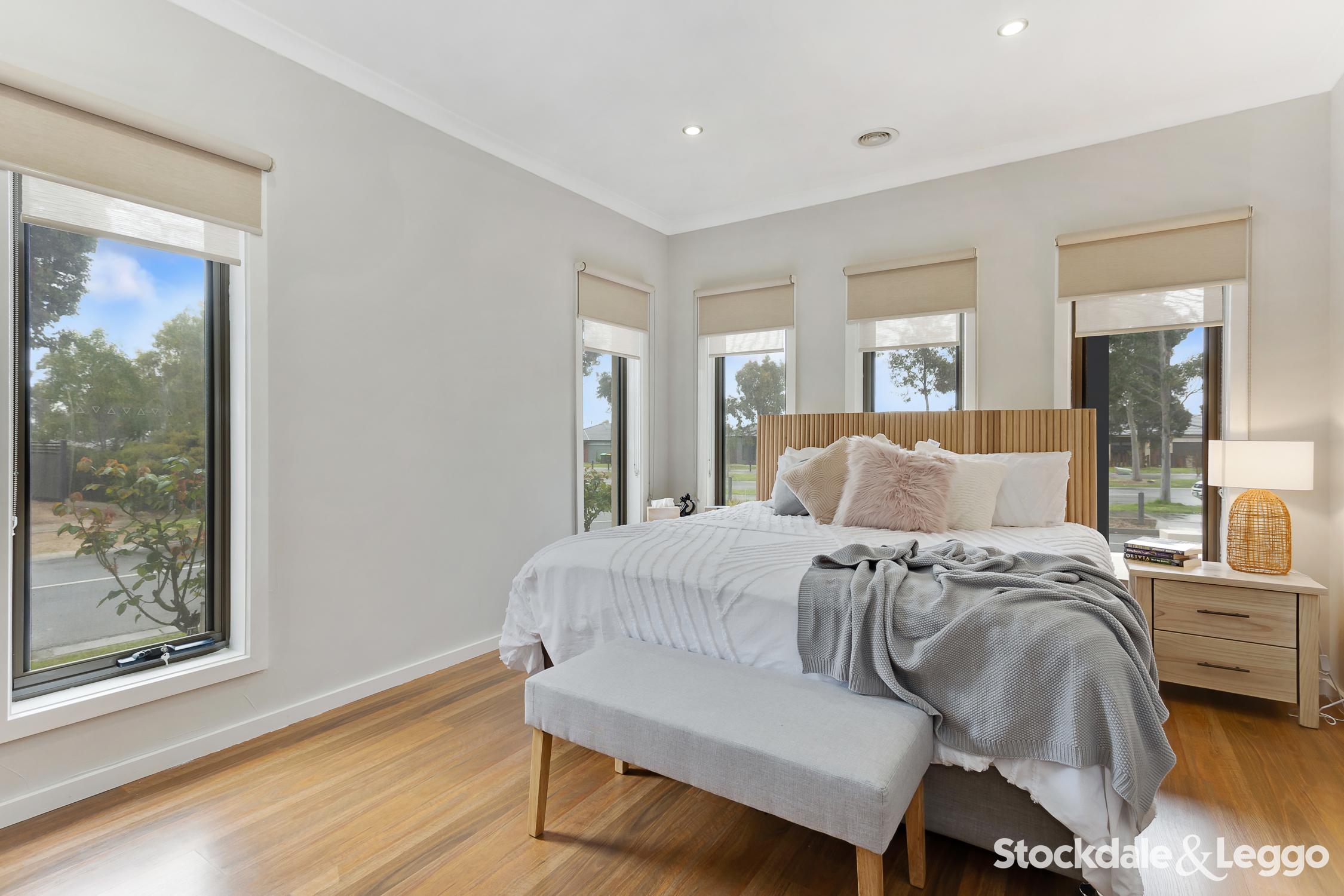 52 Moor Park Drive, Craigieburn VIC, Craigieburn - Thumbnail 4