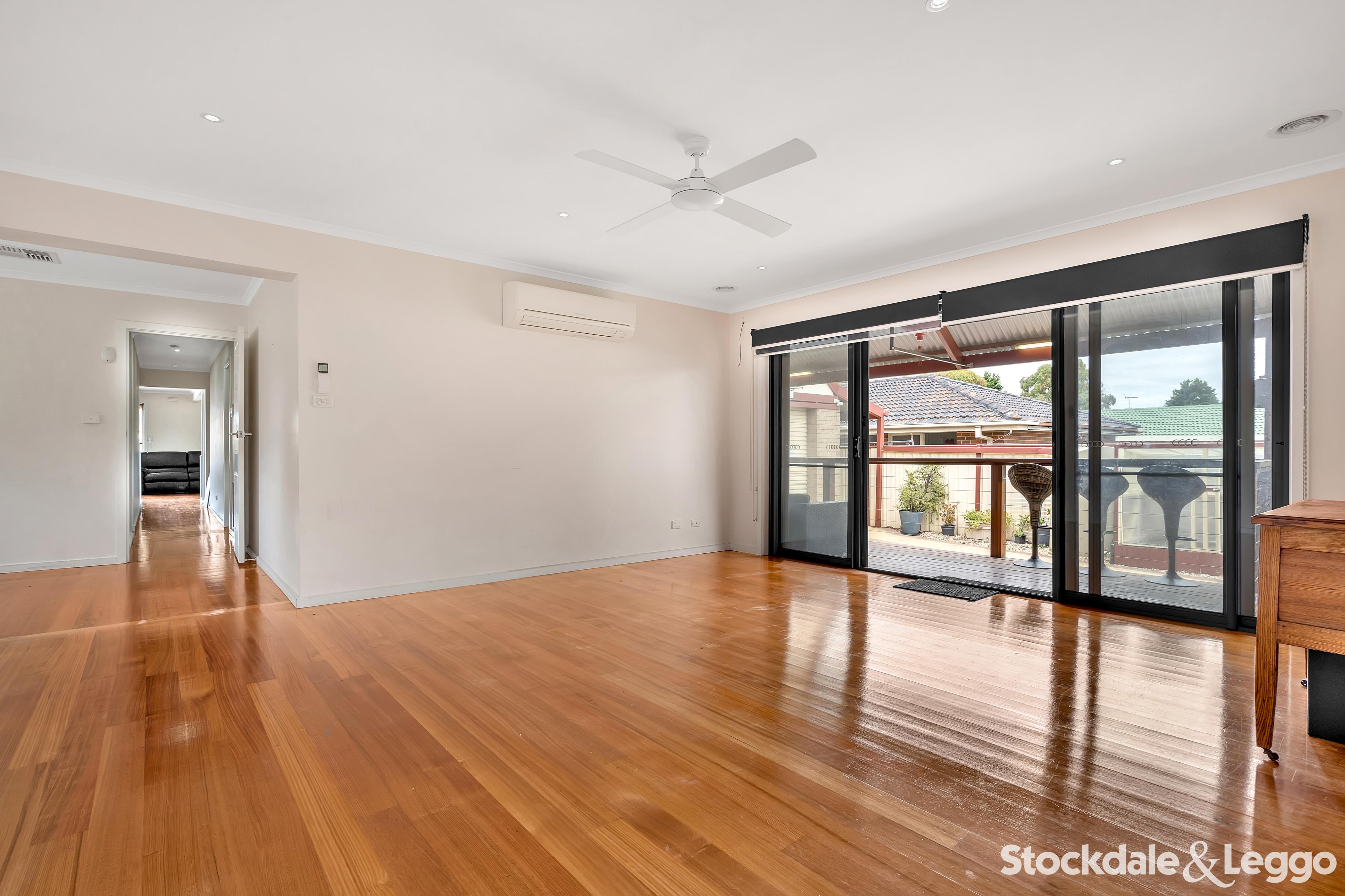 11 Metropolitan Avenue, Craigieburn VIC, Craigieburn - Thumbnail 4