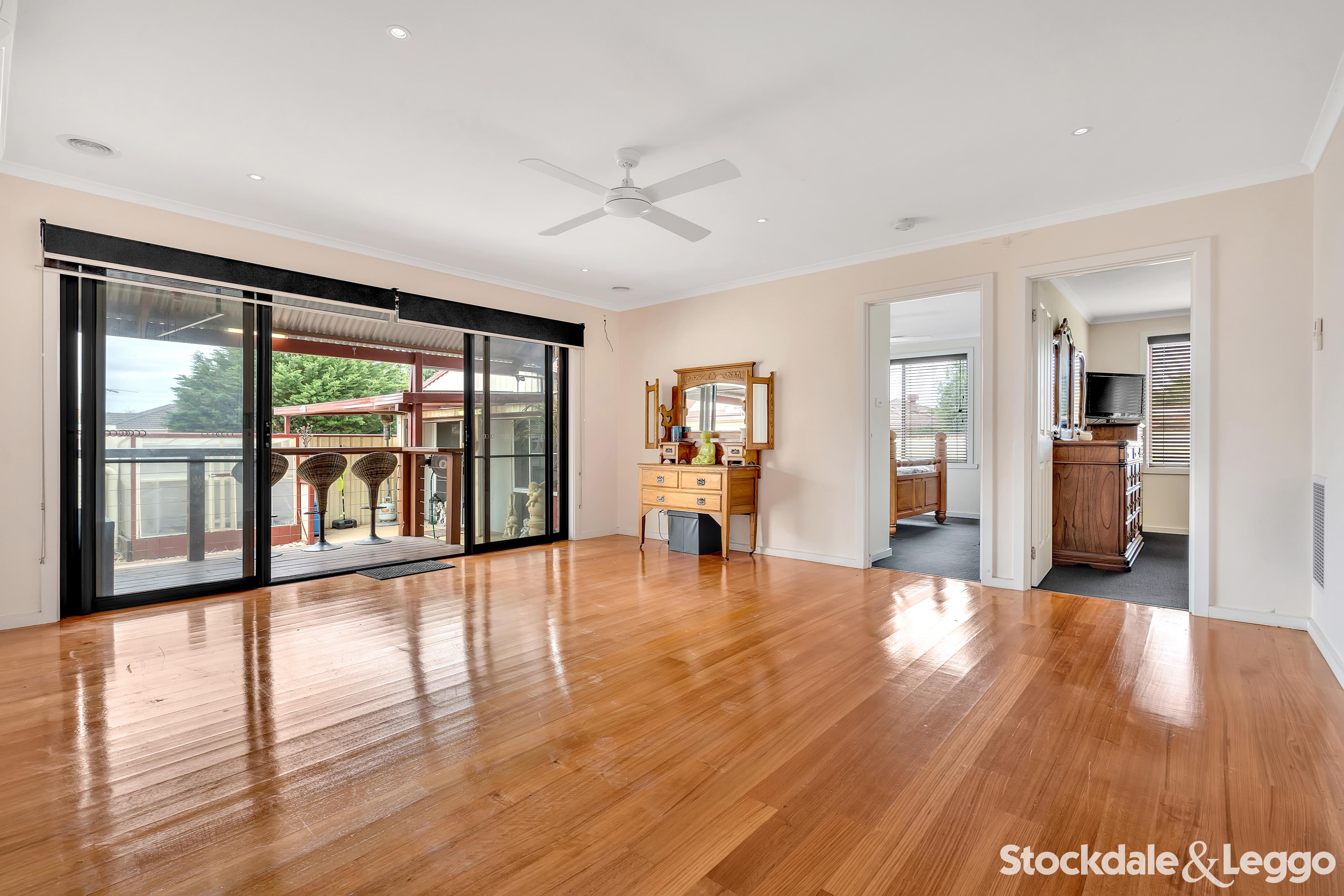 11 Metropolitan Avenue, Craigieburn VIC, Craigieburn - Thumbnail 5