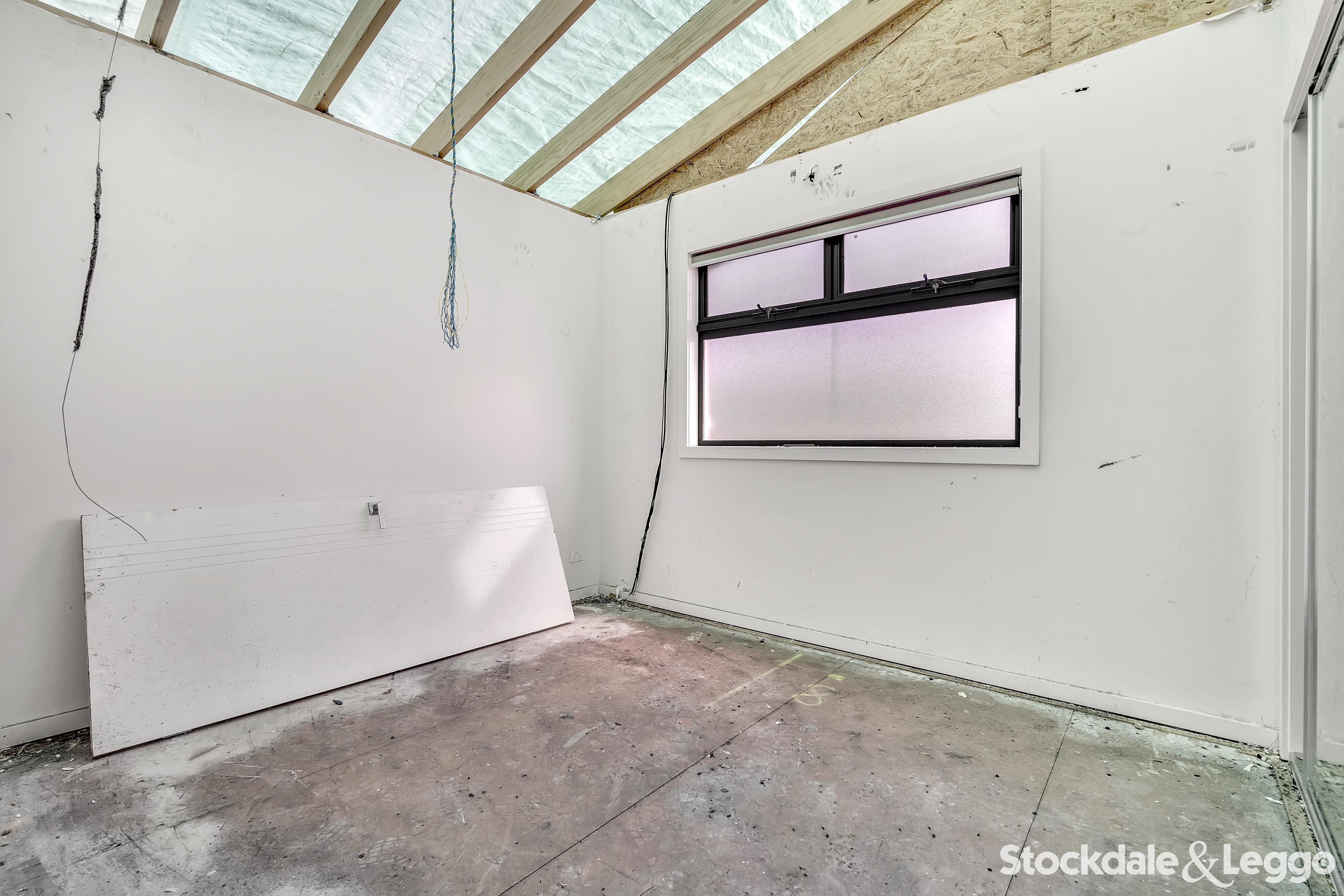 36 Emblem Way, Craigieburn VIC, Craigieburn - Thumbnail 8