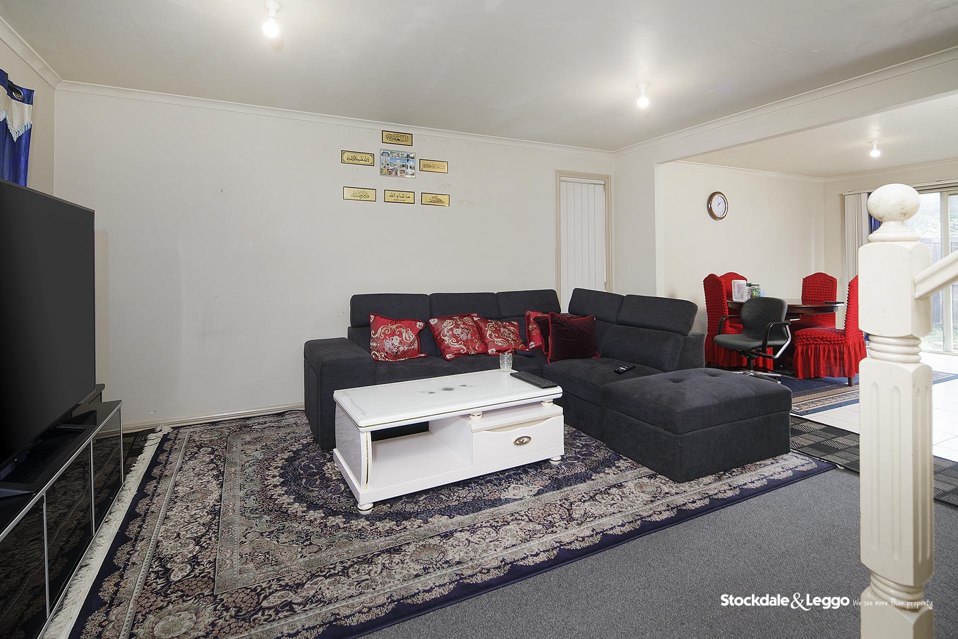 1/9 Carson Street, Dandenong VIC, Dandenong - Thumbnail 3