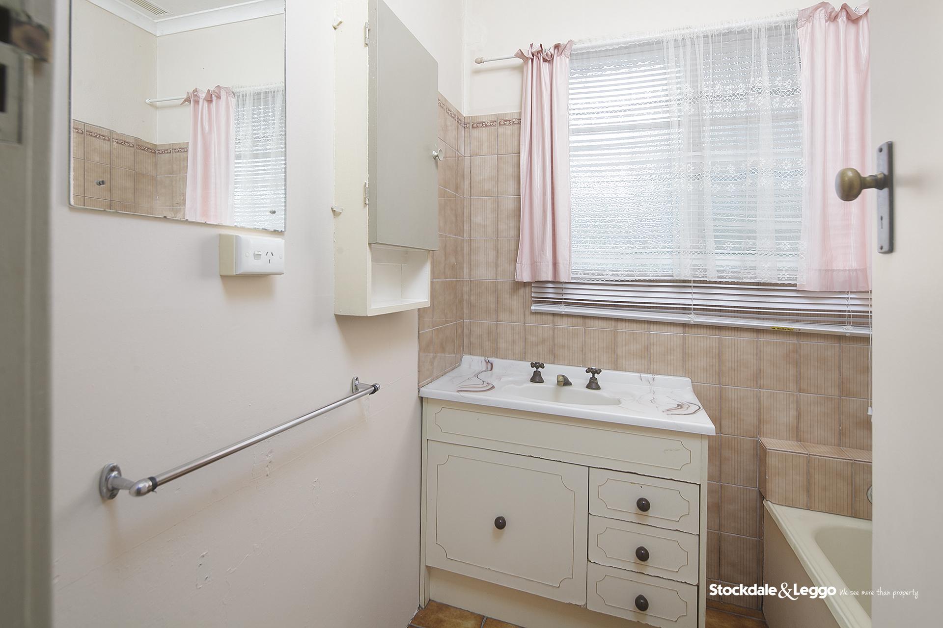 1 Deakin Crescent, Dandenong North VIC, Dandenong North - Thumbnail 7